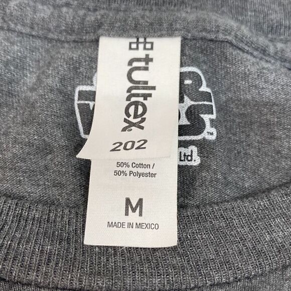 Star Wars The Mandalorian Officially Licensed T Shirt Mens size Medium - Picture 4 of 7